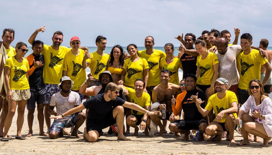 moneysurfers it 50-italiani-a-bali-per-diventare-ricchi-con-lo-yoga-finanziario-a12013 008