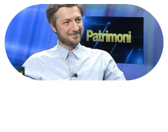 money_surfers_class.png money_surfers_class.png
